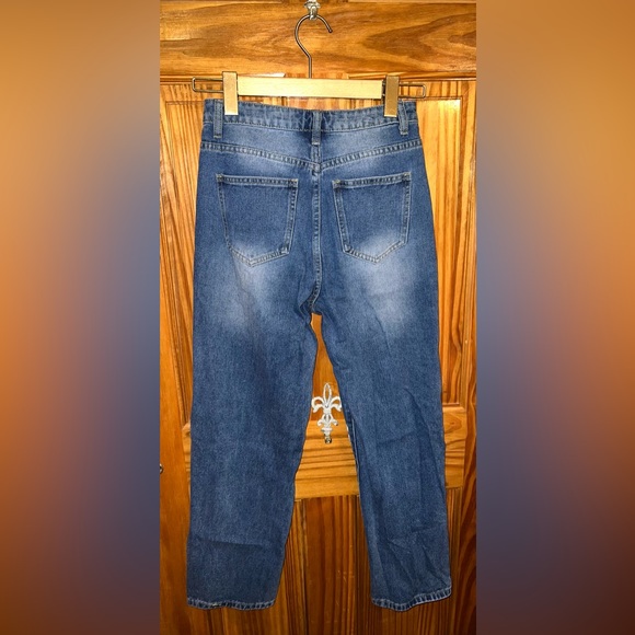 Cute Butterfly Denim Jeans Mom Cut Size Small - Picture 5 of 6